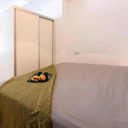 Malagueta Freshapartments Malaga Exterior photo